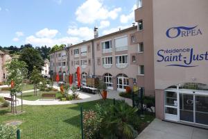 Investir dans une Chambre en Ehpad à SAINT-JUST-SAINT-RAMBERT - 