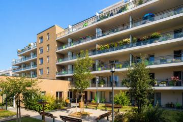 HAPPY SENIOR SCAMARONI