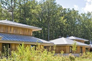 Domaine Les Bois-Francs ***