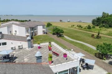 LA PRESQU'ILE